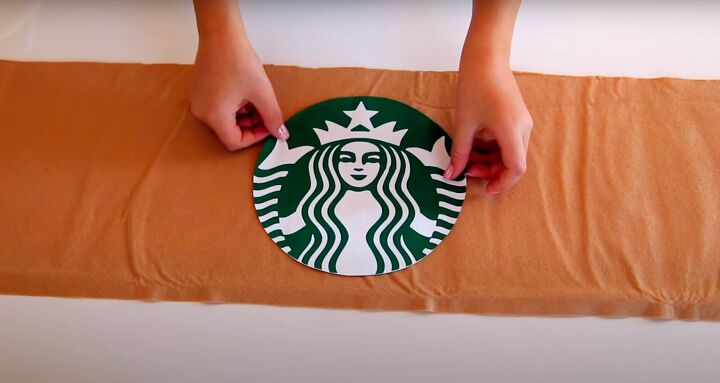 diy starbucks costume for halloween, Cut out Starbucks logo on felt