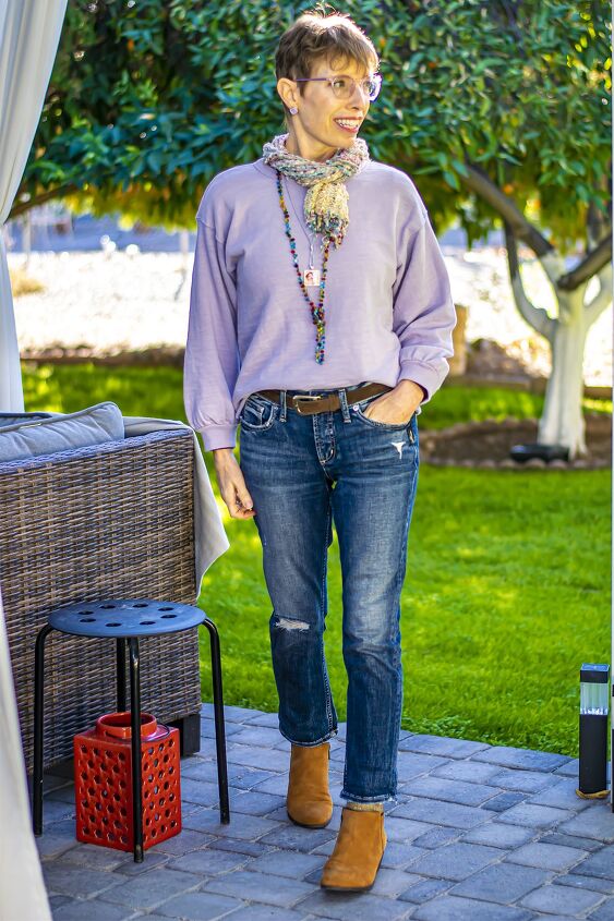 How to style a sweatshirt with accessories