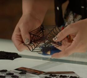 super-simple-diy-halloween-hair-accessories-upstyle