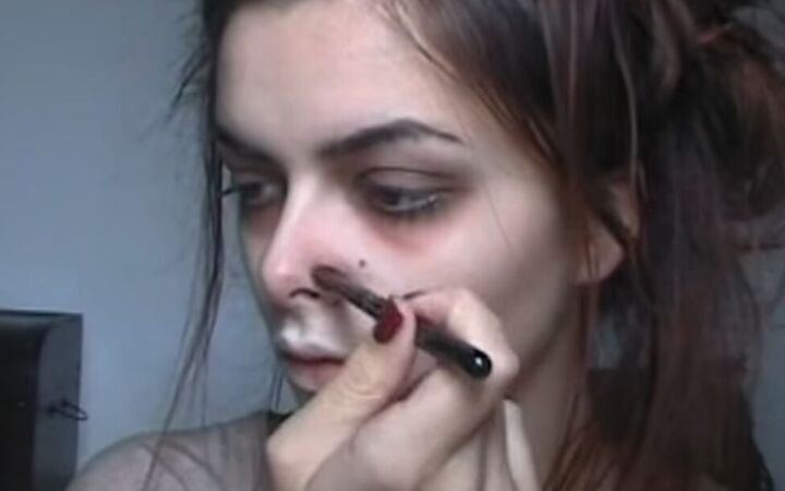 mrs lovett makeup tutorial for halloween, Sculpting nose