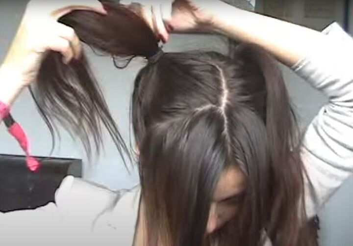 mrs lovett makeup tutorial for halloween, Making high ponytails