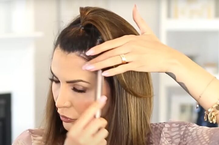 6 easy heatless hairstyles to try at home, Smoothing baby hair
