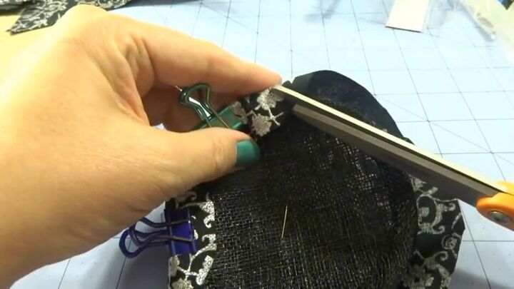 how to create an elegant halloween fascinator, Cutting fabric