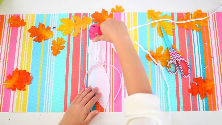 Fun Ideas for DIY Group Halloween Costumes | Upstyle