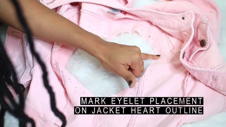 flirty heart jacket tutorial, Marking eyelet placement