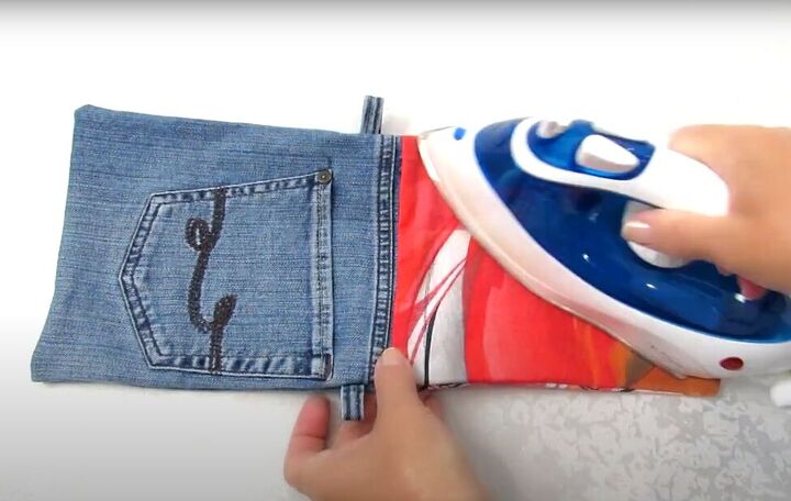diy purse from old jeans tutorial, Ironing DIY purse