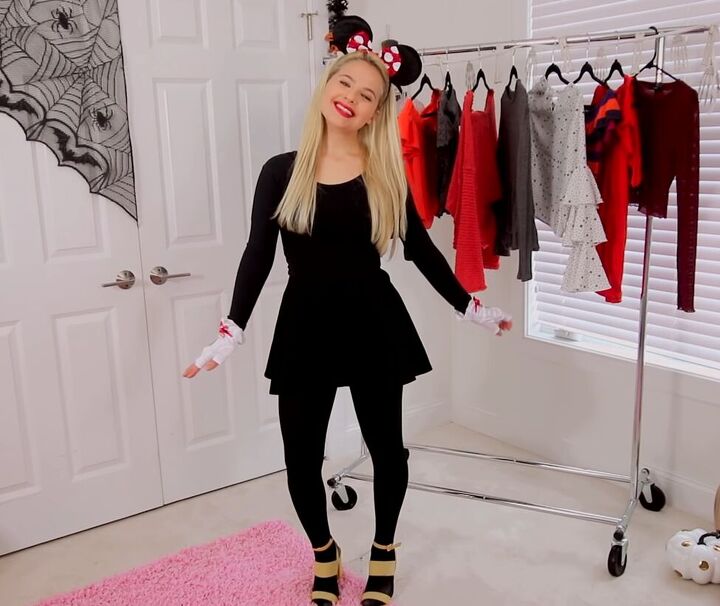 10 easy black dress halloween ideas, Minnie Mouse costume