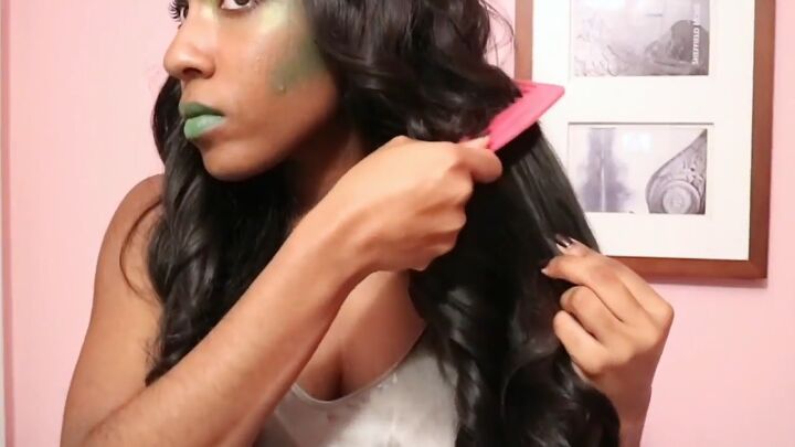 diy mother nature costume for halloween, Combing hair