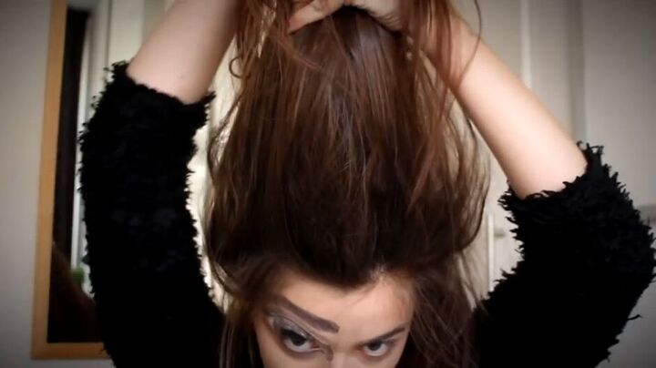 c chulainn s warp spasm makeup tutorial for halloween, Draping hair over object