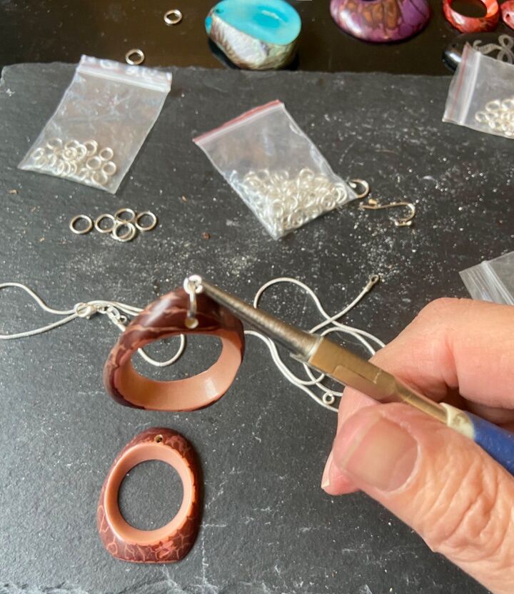 learn how to beautiful pendant from eco tagua nuts, Adding bail