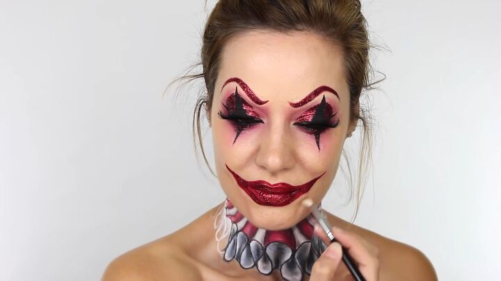 glamorous clown makeup tutorial for halloween, Contouring