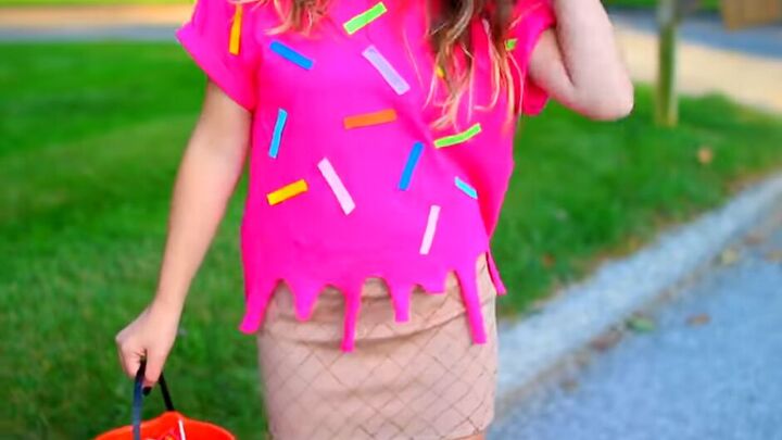 fun diy ice cream cone costume for halloween, Finished DIY ice cream cone costume