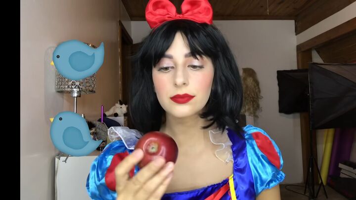 diy spooky poisoned snow white makeup for halloween, Finished glam Snow White makeup look