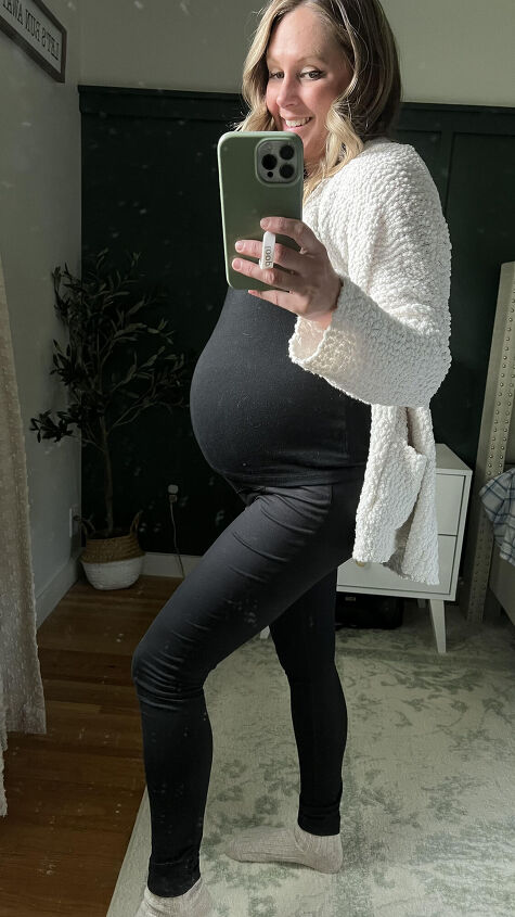 my go to maternity outfit for maximum comfort