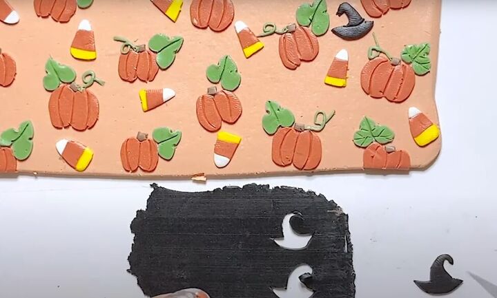 adorable polymer clay pumpkin earrings tutorial, Adding witches hats to design