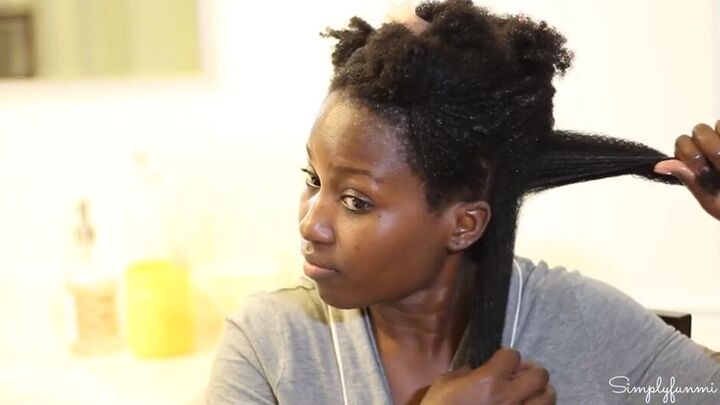 easy tutorial how to do a twist out on natural hair, Dividing section