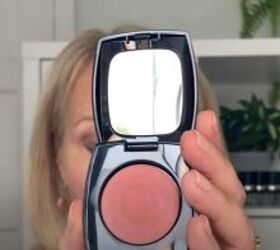 easy makeup tutorial how to apply blush on mature skin, Warmer blusher