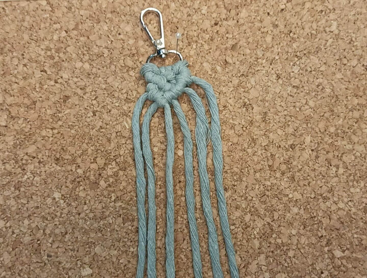 make your own diy keychain macrame mermaid tail keyring