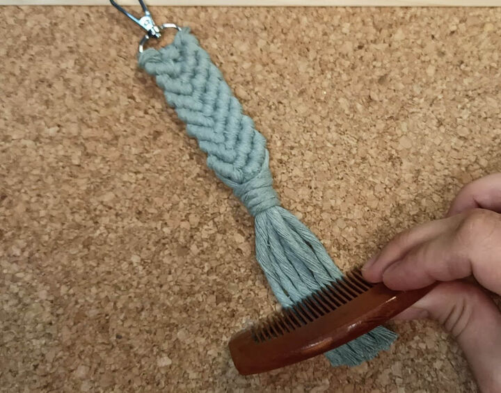 make your own diy keychain macrame mermaid tail keyring