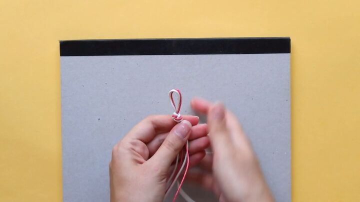 how to make 3 cute macrame friendship bracelets, Looped cord