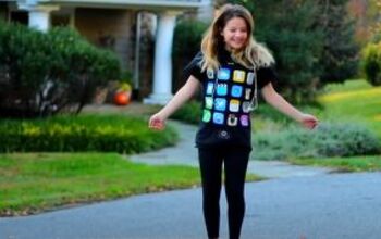 How to Make a Last-minute IPhone Costume for Halloween