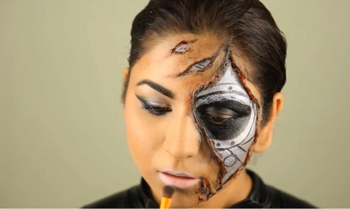 awesome terminator genisys inspired makeup tutorial for halloween, Painting lips