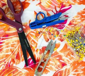 how to easily create stylish pant cuffs with a simple sewing hack, Scissors pins fabric