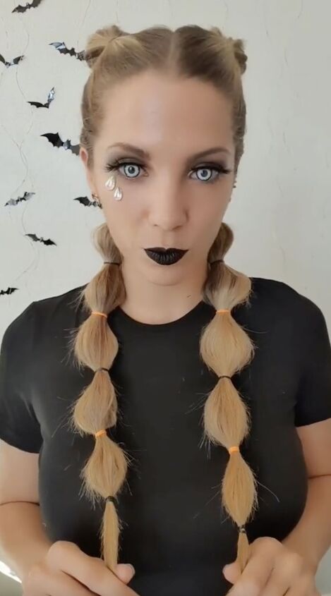 spooky spider hairstyle