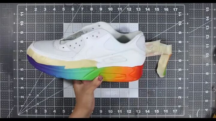 how to create awesome multicolor sneakers, Removing the tape