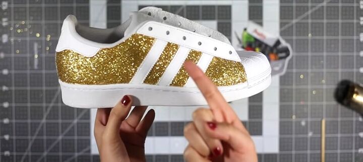 how to make unique glitter sneakers, Completed DIY gold glitter sneakers