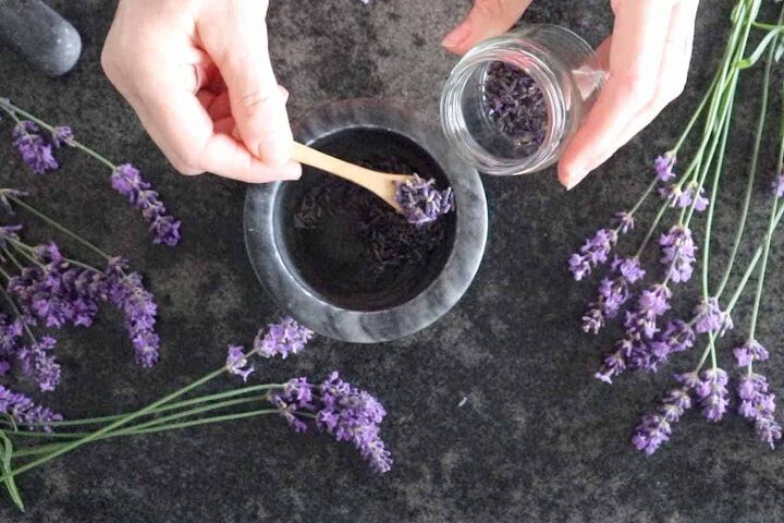 how to make lavender extract its uses and recipes, lavender essence for cooking
