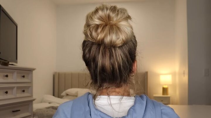 4 pretty messy high bun hairstyle ideas, Completed donut bun