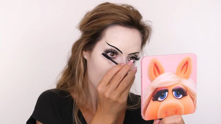 halloween bride of frankenstein makeup tutorial, Adding mascara