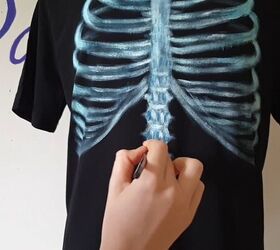 creepy butterflies in stomach x ray t shirt tutorial, Adding detail to vertebrae