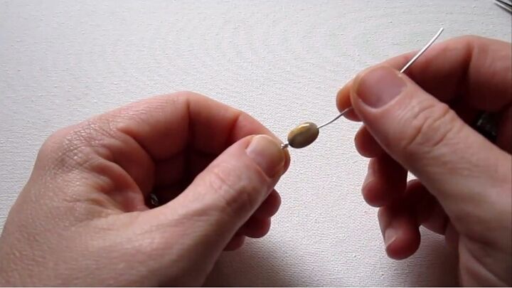 easy wire wrap bracelet tutorial, Adding a bead