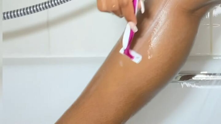 how to get rid of strawberry legs quick and easily, Shaving legs