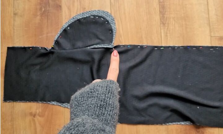 how to diy cute and comfy wide leg joggers, Closing the side seams