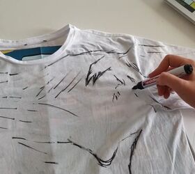 how to diy last minute halloween t shirts, Outling design with marker