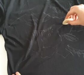 how to diy last minute halloween t shirts, Sketching design