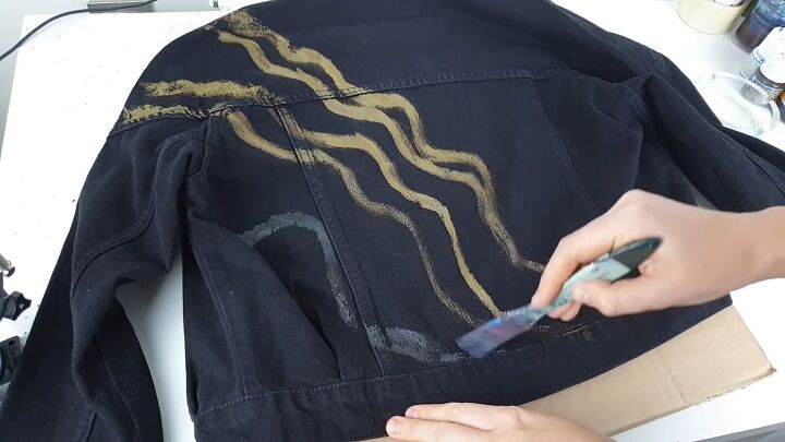 custom painting tutorial create an awesome 80s denim jacket, Creating base pattern with bleach
