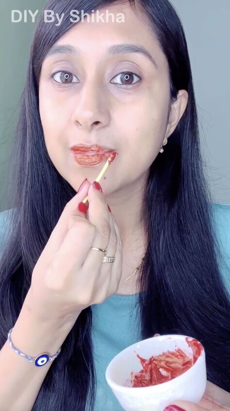 a viral hack to tint your lips
