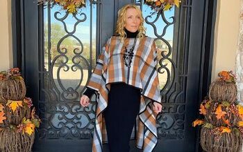 You Can Make This Easy Cropped Fall Poncho Today!
