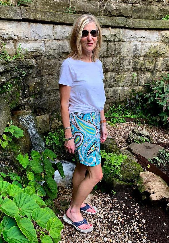 easy diy drawstring skirt pattern, DIY drawstring casual skirt worn in a natural spring garden in Eureka Springs Arkansas