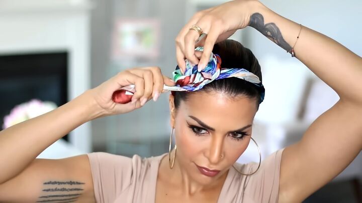 7 Quick And Easy Hairstyles For Dirty Hair Upstyle 7-quick-and-easy-hairstyles-for-dirty-hair-upstyle