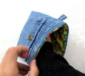 how to diy a cute crossbody jean bag, Tucking lining into purse