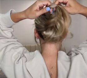 4 cute and easy 60 second hairstyles, Hairstyle 1 Low bun