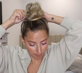 4 cute and easy 60 second hairstyles, Hairstyle 3 Messy bun
