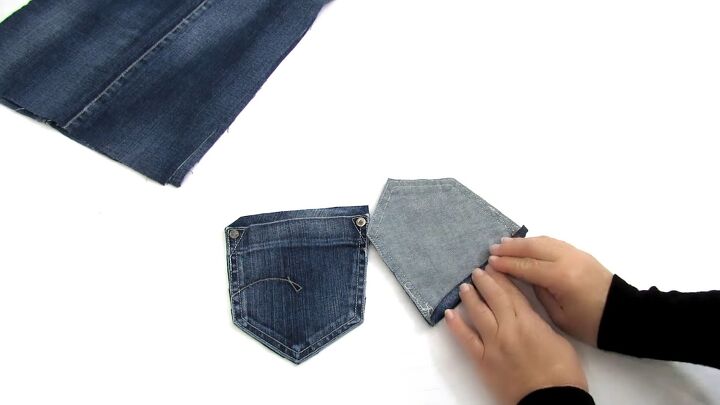 how to diy 2 denim bags from old jeans, Folding pockets