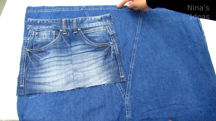 how to diy 2 denim bags from old jeans, Cut out denim