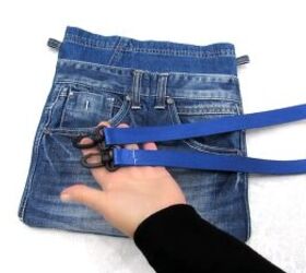 how to diy 2 denim bags from old jeans, Attaching straps